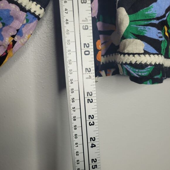 C&C California black floral peasant 100% linen beachy vacation top size xl NWT - Picture 6 of 6